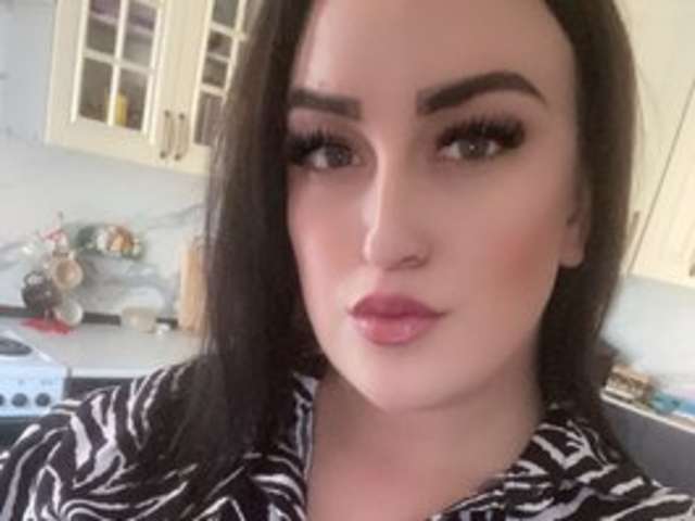 go to chat with SabinaLaif