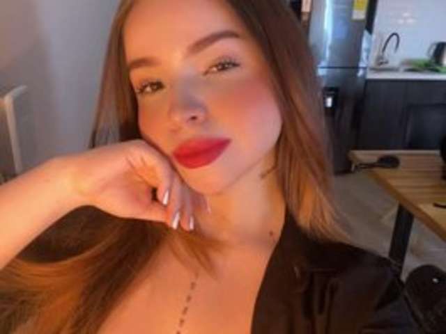 go to chat with SabrinaWalker