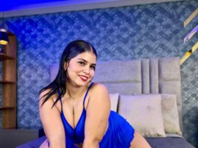 go to chat with SalomeeCruz