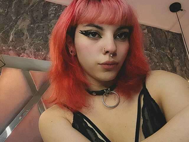 go to chat with Salomee