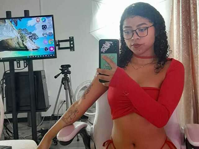 go to chat with Samantamis