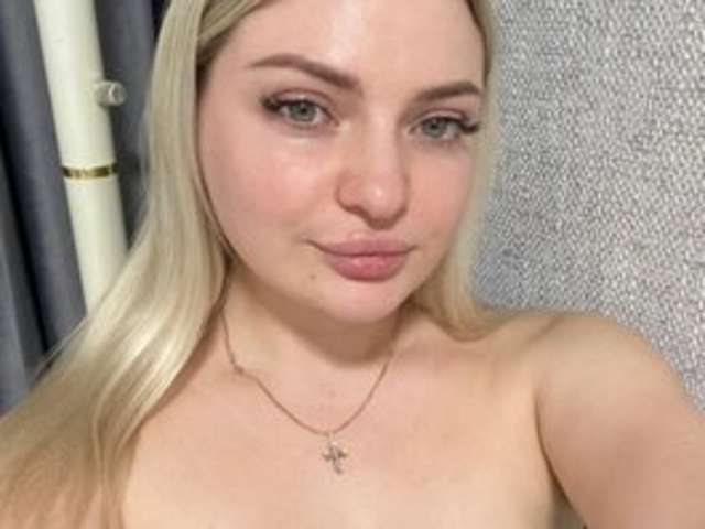 go to chat with SantinaNagano