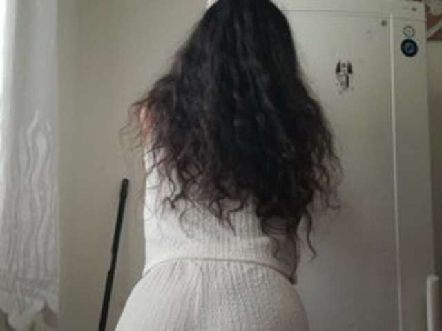 go to chat with Sarach4
