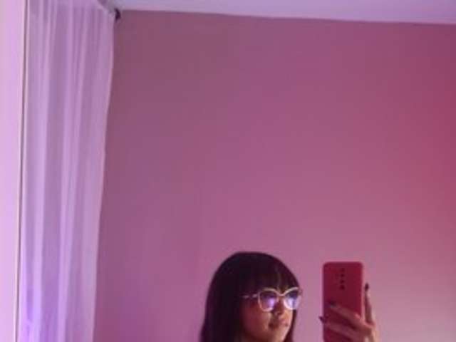 go to chat with Sarafisher-1