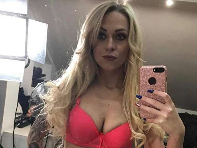 go to chat with SarahSorente