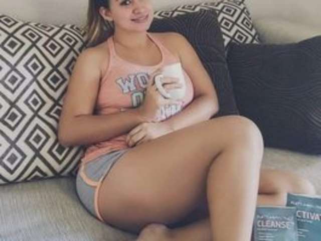 go to chat with Saritab