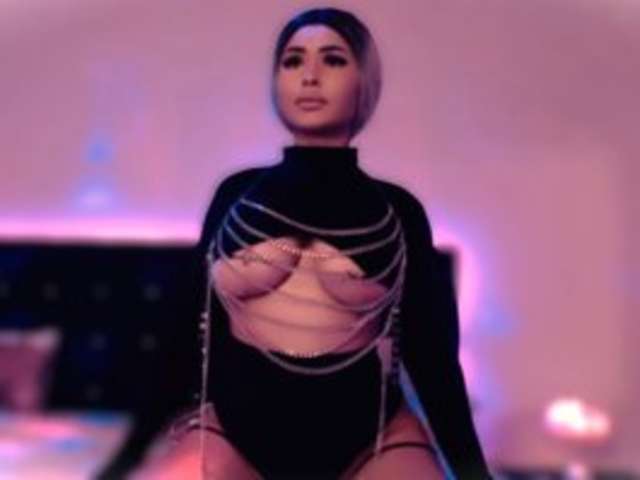 go to chat with SashaGold1999