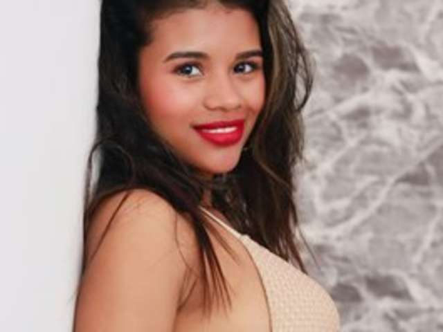 go to chat with Scarleet