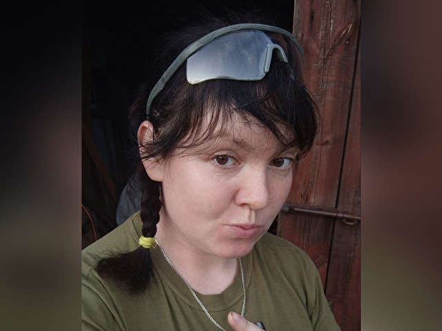 go to chat with ScarletMuse