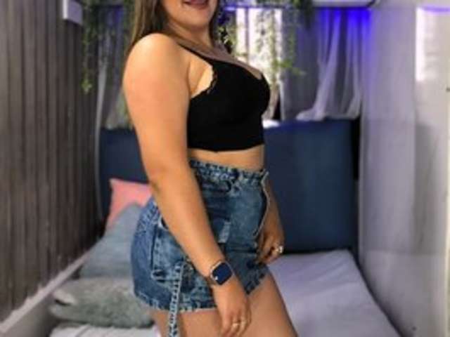 go to chat with Scarlettvance