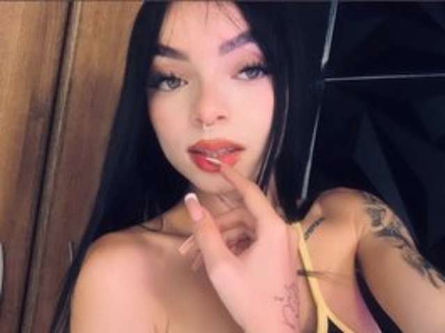 go to chat with Scarlettvelvet