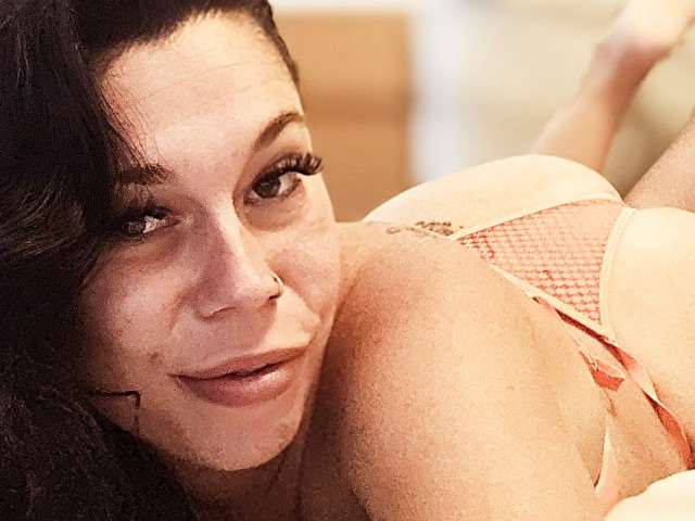go to chat with Secretbykell
