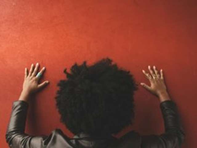 go to chat with Selah1