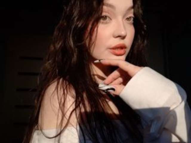 go to chat with SelinaLiem