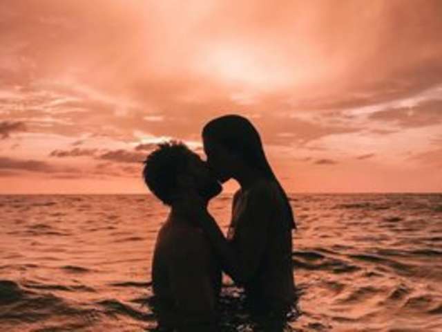 go to chat with SensualEdge