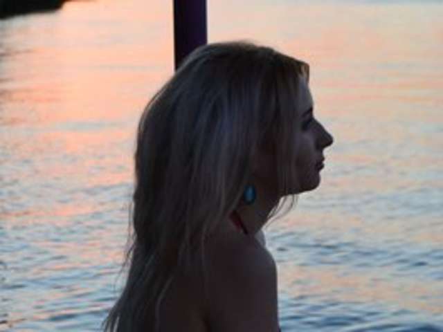 go to chat with Serseia