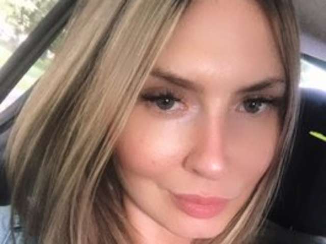 go to chat with Sex69Fox