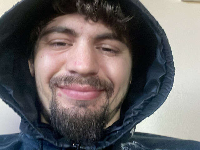go to chat with Sexbrandon