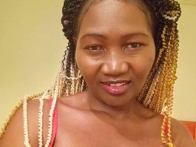go to chat with Sexxy-pretty24