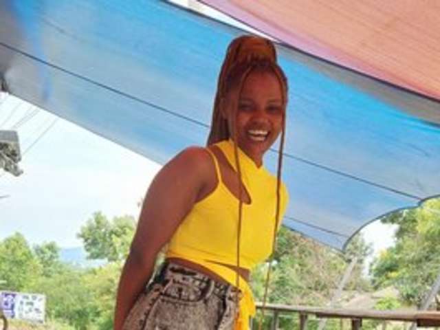 go to chat with Sexy-Noela