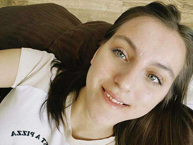 go to chat with SexyBellaLux