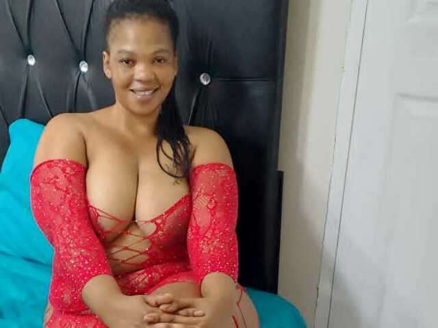 SEXYBOOBSX2 amateur webcam photo