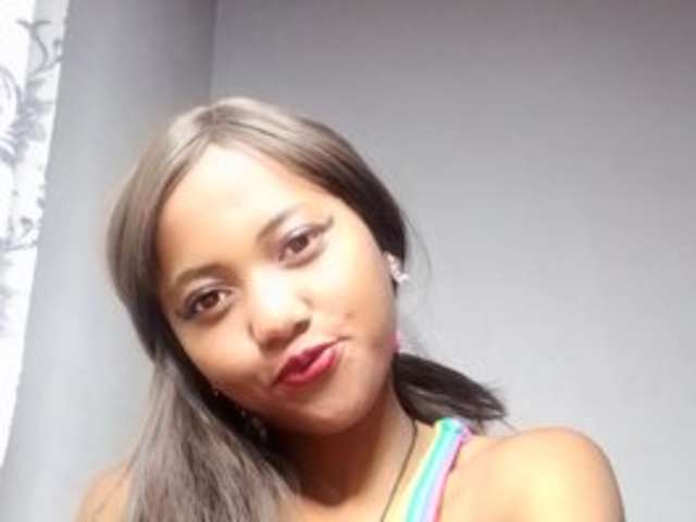 go to chat with SexyDoll3