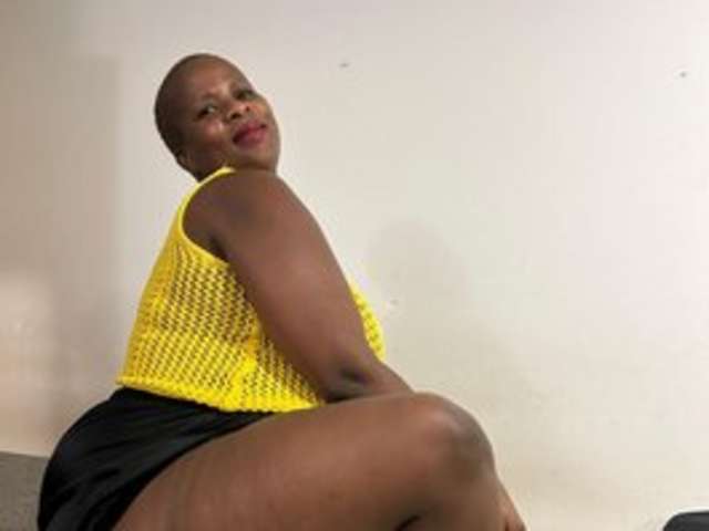 go to chat with SexyNonny5