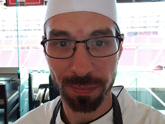 go to chat with Sexychefstud