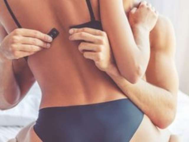 SEXYCIKAS amateur webcam photo