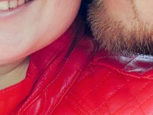 go to chat with Sexycouple9