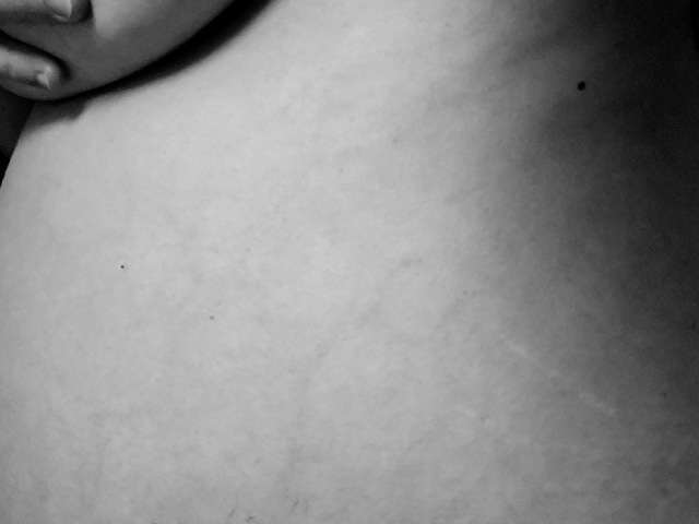 SEXYMILF amateur webcam photo