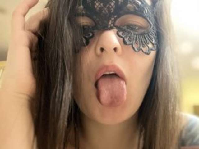 go to chat with Sexyy007