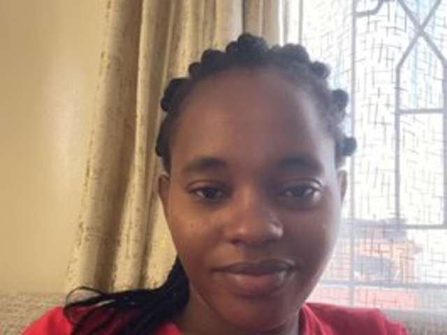 go to chat with Shantel001