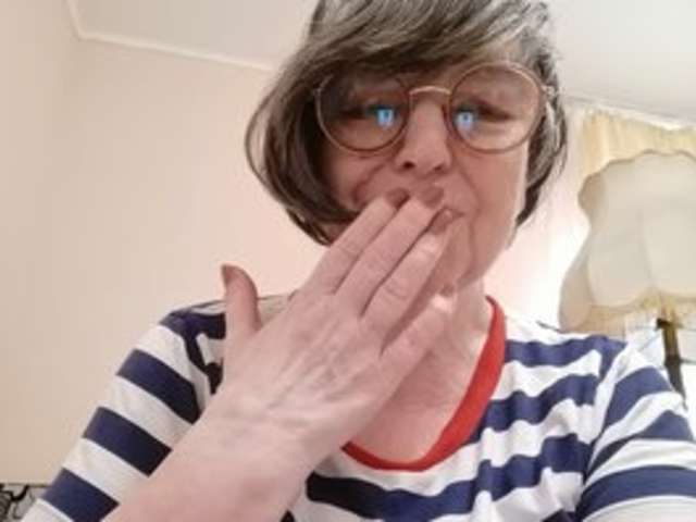 SHARON-LOVE amateur webcam photo