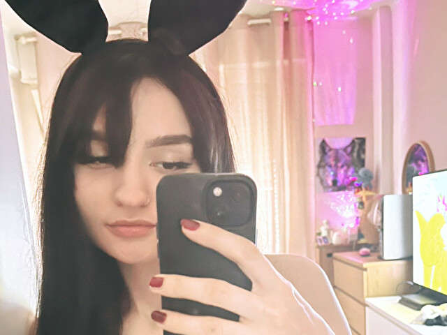 go to chat with Shybunny