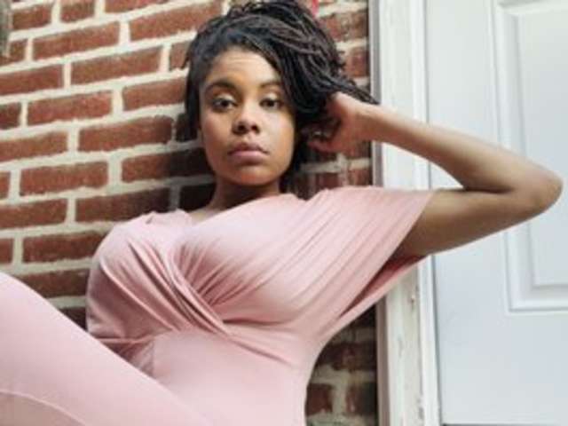 go to chat with SinclairLarousse