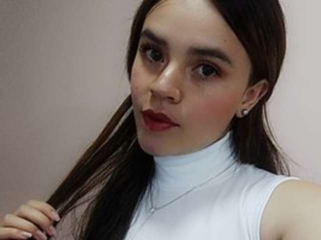 go to chat with Skylarserenity
