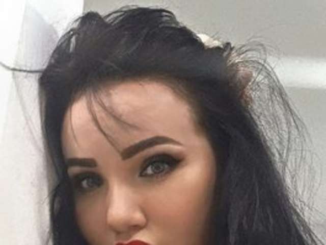 go to chat with Slutclub