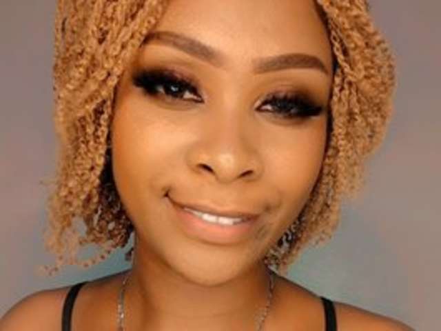 go to chat with SnackQueen