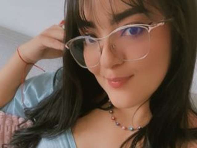 go to chat with SofiBelle