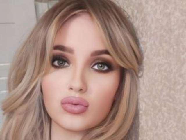 go to chat with SofiaRici