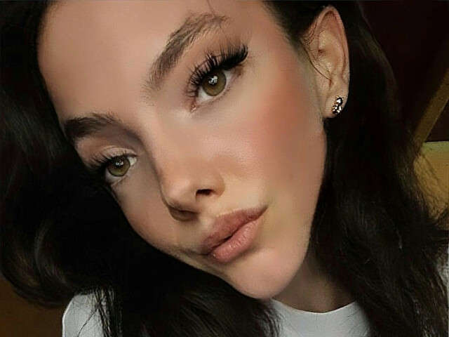 go to chat with Sofiaa23