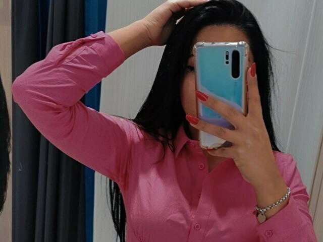 go to chat with SoniaSummers