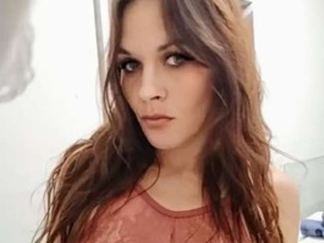 go to chat with SonyaRed