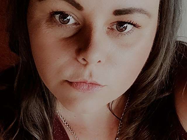 go to chat with SophiaCute