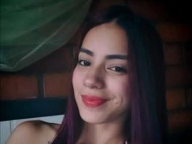 go to chat with SophieRey