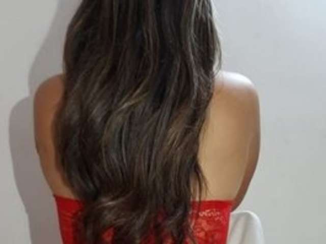 go to chat with Sophiie-thomson