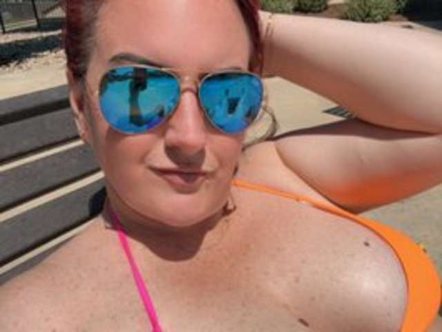go to chat with SouthernElle