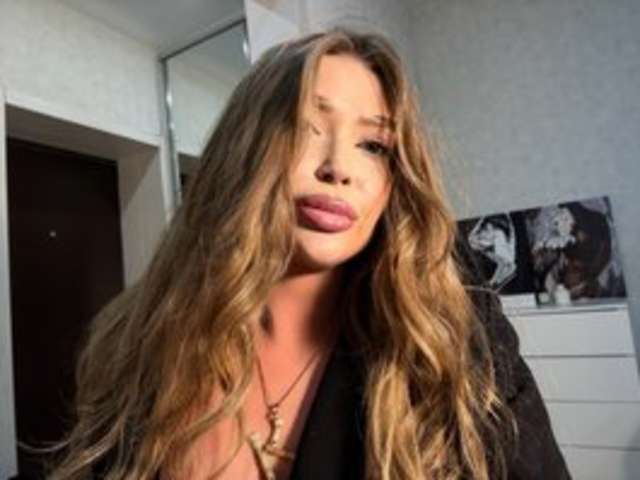 go to chat with Sssakharok
